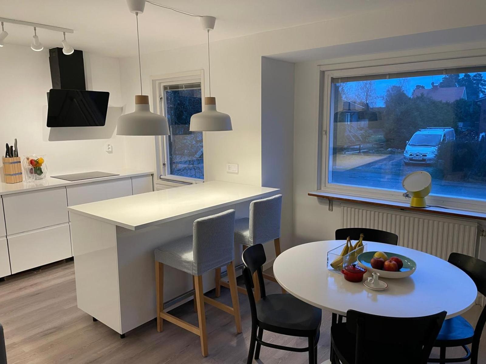 Modern 3 Bed Rooms In Almhult Close To Vaxjo Airport Kültér fotó